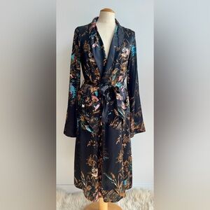 Aritzia Wilfred 100% Silk Pilier Kimono-Duster